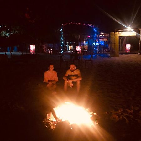 Nilaveli Sheen Coast Trincomalee Ngoại thất bức ảnh