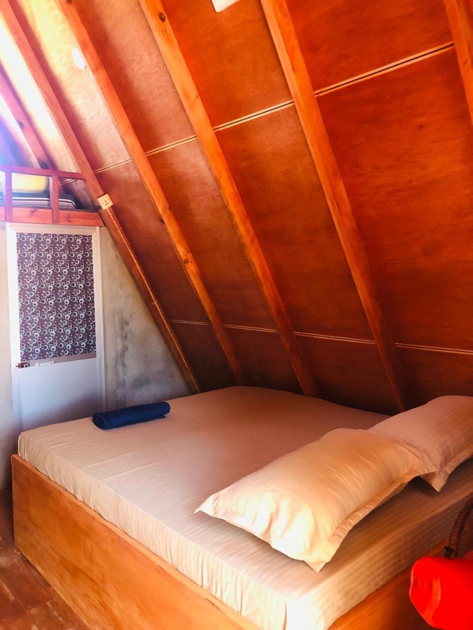 Nilaveli Sheen Coast Trincomalee Ngoại thất bức ảnh