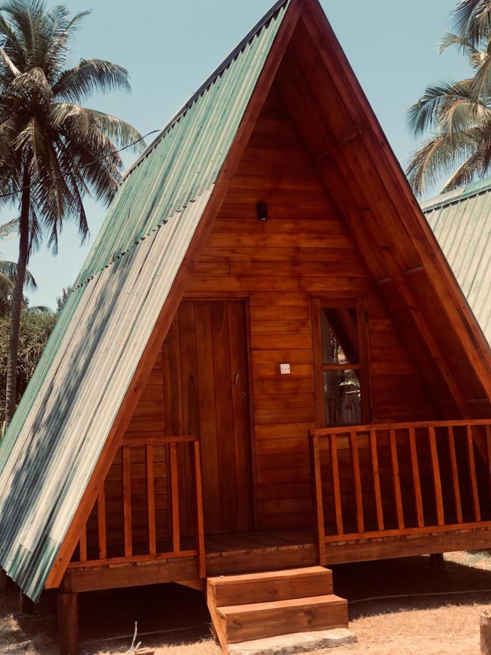 Nilaveli Sheen Coast Trincomalee Ngoại thất bức ảnh